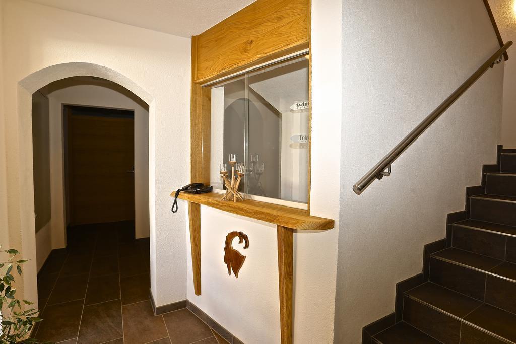 Ladis Living Apartman Kültér fotó