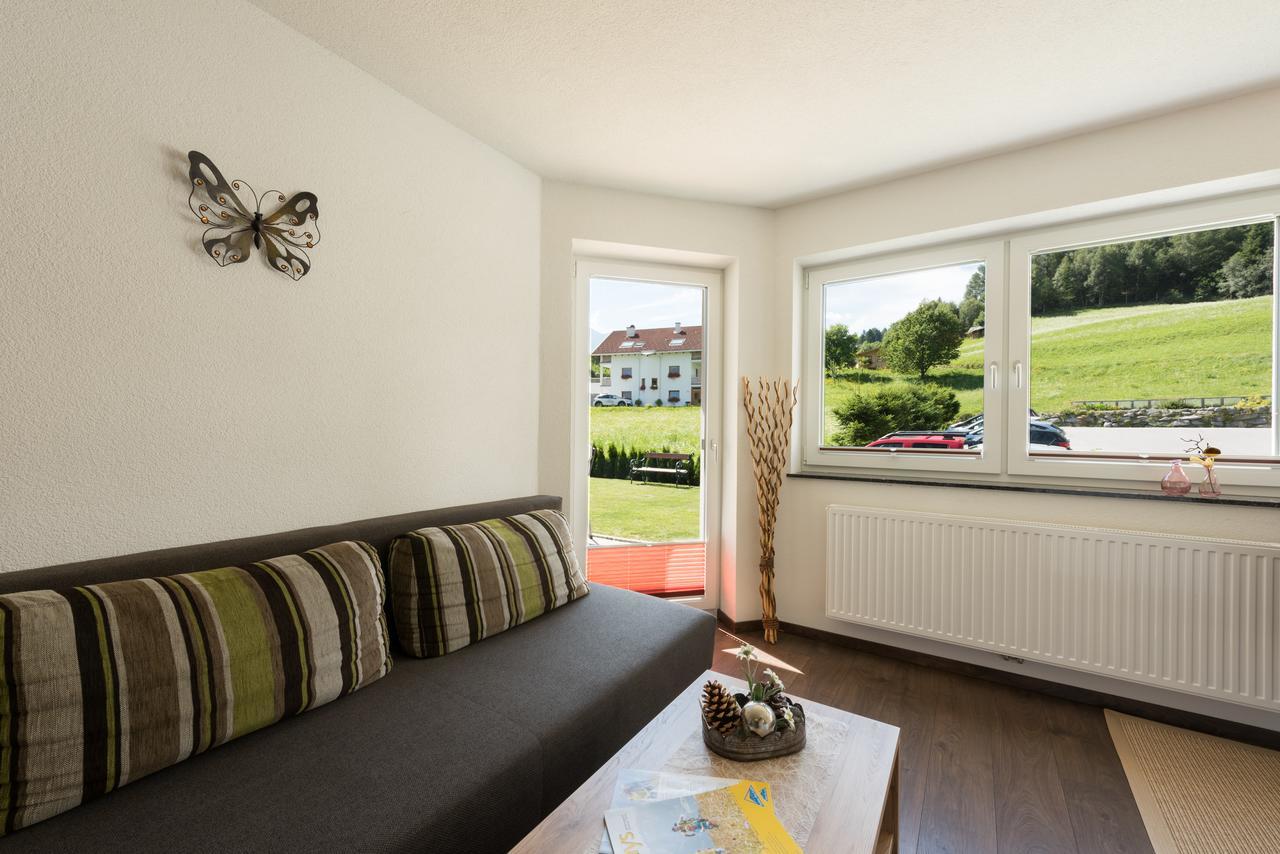 Ladis Living Apartman Kültér fotó