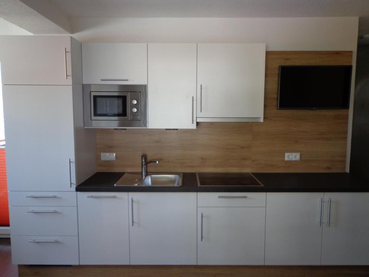 Ladis Living Apartman Kültér fotó
